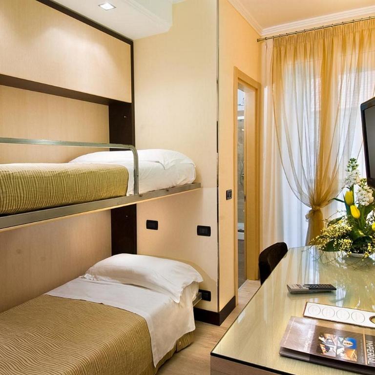 Hotel Imperial - Camera Familiare (2 Adulti + 2 Bambini) - 2