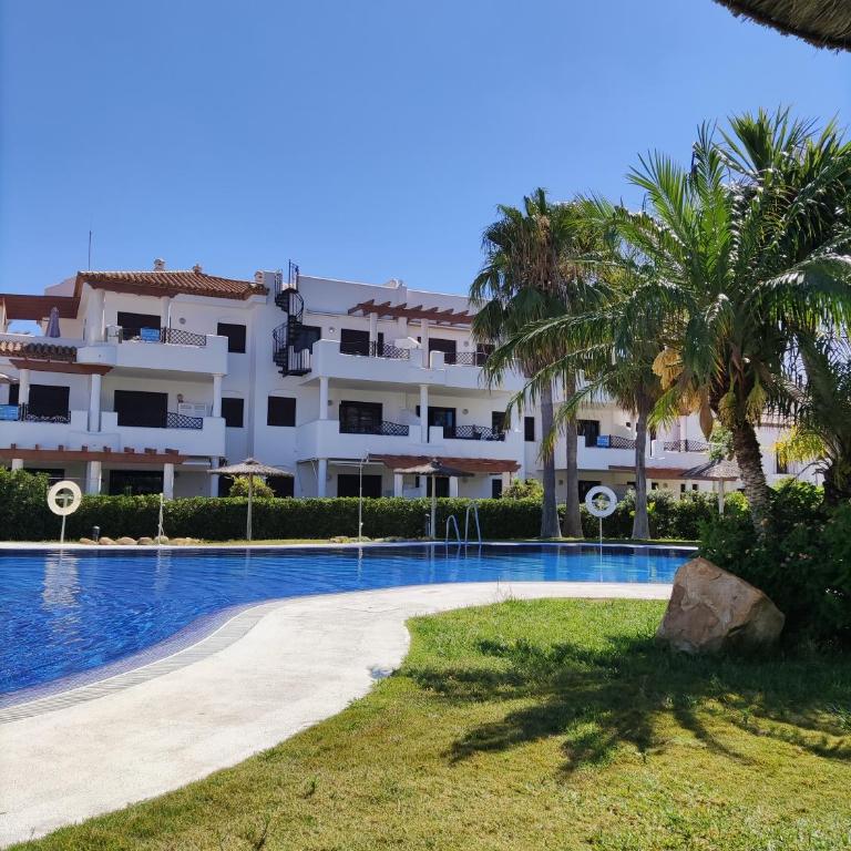 APARTAMENTO EN COTO DE SANCTI PETRI - Apartamento de 2 dormitorios - 1