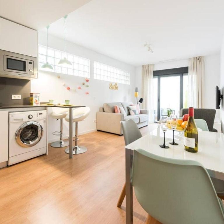 Chamberí con jardín A by RegalateMadrid - One-Bedroom Apartment - 6