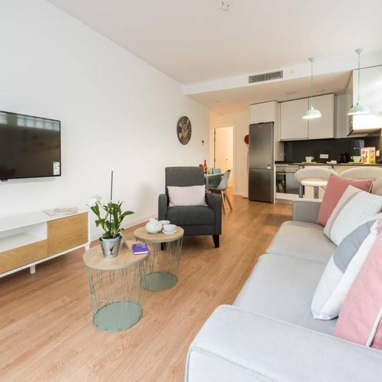 Chamberí con jardín A by RegalateMadrid - One-Bedroom Apartment - 16