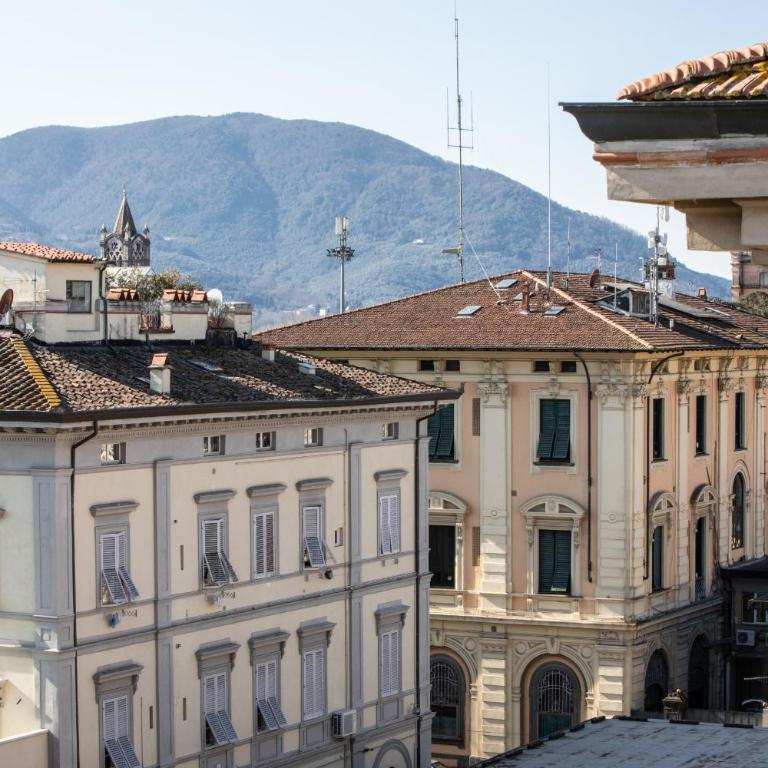 Rooftop Delight with Terrace - Appartamento con Terrazza - 11