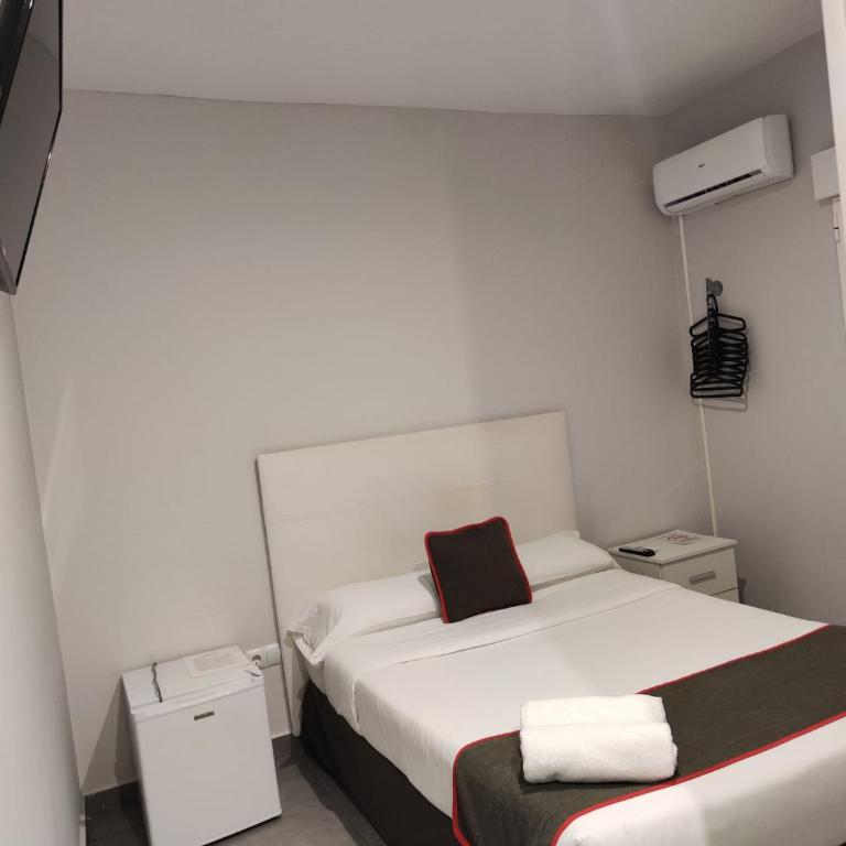 Hostal Jireh - Small Double Room - 2
