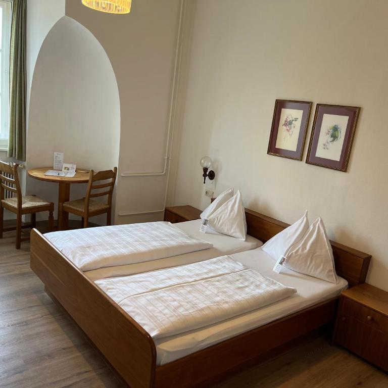 Kloster Wernberg - Standard Doppelzimmer - 3