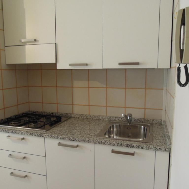 Beautiful studio apartment in a seafront building - Appartamento - 8