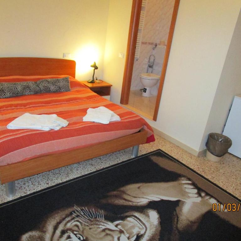 San Marco - Triple Room with Private Bathroom - 1