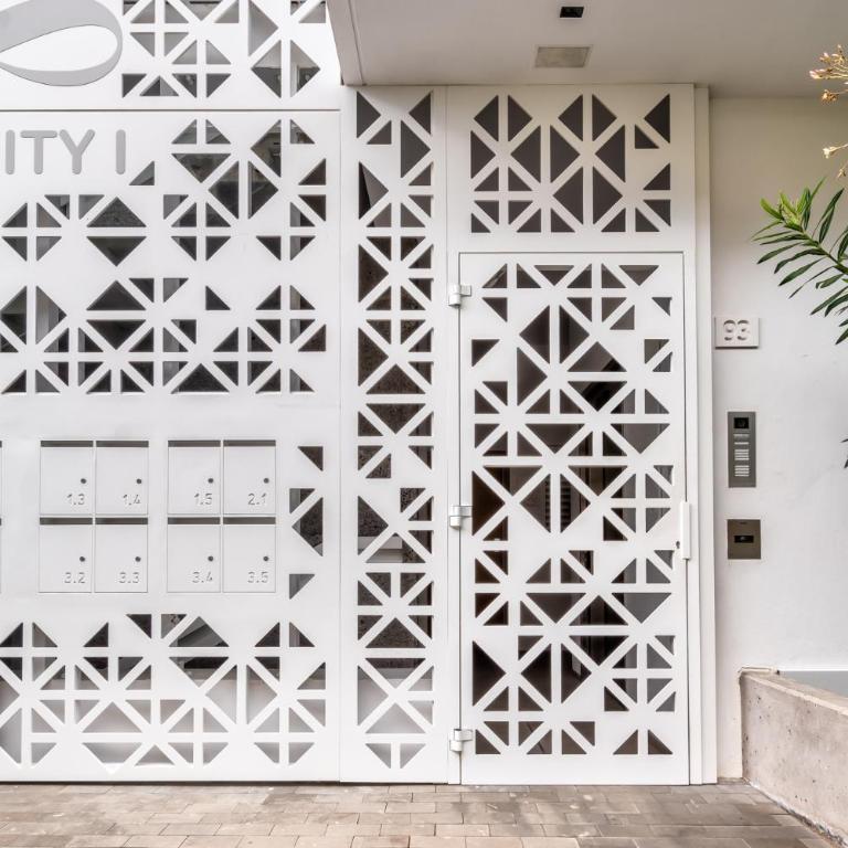 Infinity 1-2 LUXE PARTIAL SEA VIEW 2B - Two-Bedroom House - 13