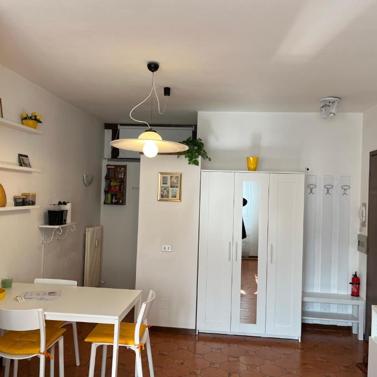 Casa Ambra Comfort Studio - Appartamento con Vista Giardino - 8