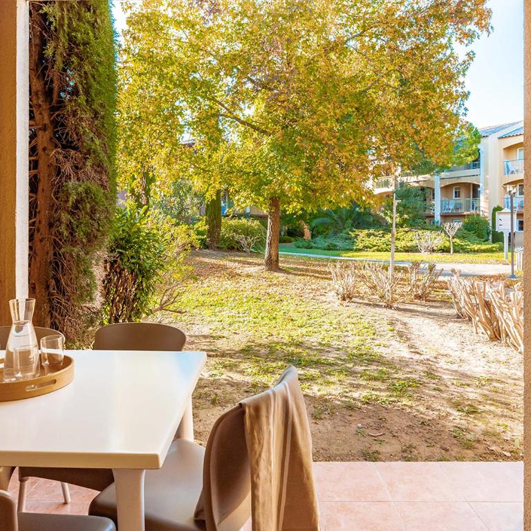Résidence Pierre & Vacances Les Rives de Cannes Mandelieu - Appartement 1 Chambre avec Terrasse ou Balcon (5 Personnes) - 2