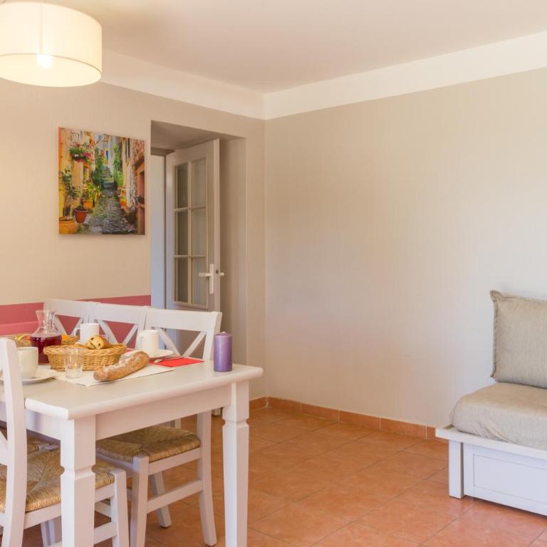 Résidence Pierre & Vacances Les Rives de Cannes Mandelieu - Appartement 1 Chambre avec Coin Nuit dans Alcôve et Terrasse ou Balcon (6 Personnes) - 7