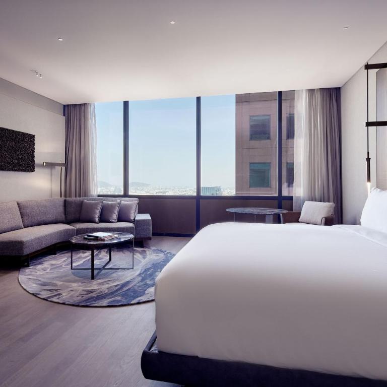 The Ritz-Carlton, Mexico City - Habitación Deluxe con vistas a la ciudad - 1 cama extragrande - 3