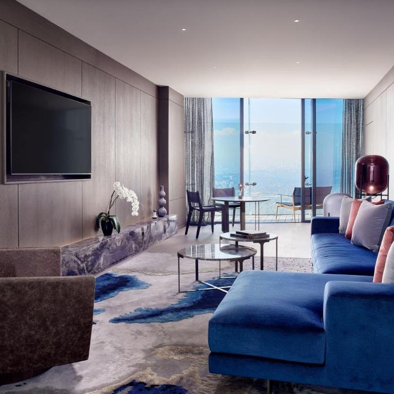 The Ritz-Carlton, Mexico City - Suite Royal con acceso al Club Lounge y vistas al parque - 1 cama extragrande - 1