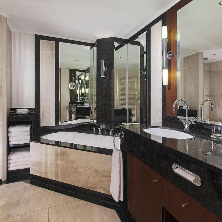 The Westin Grand Munich - Suite Westin mit 1 Schlafzimmer und 1 Kingsize-Bett - 7