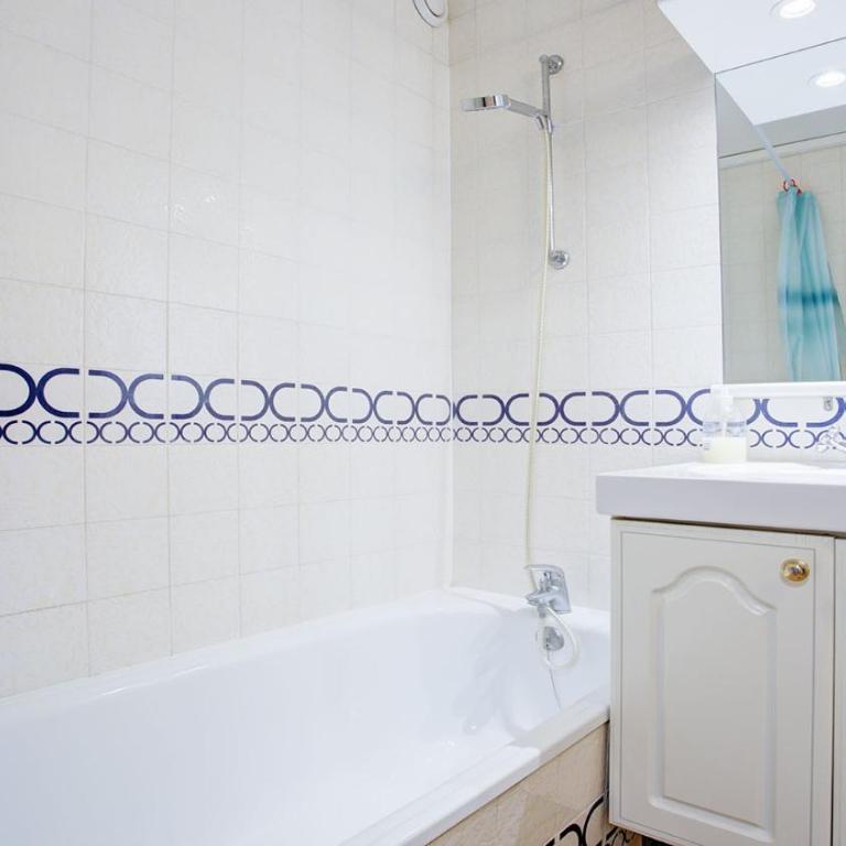 Port Lano- 121- Appart bonne expo- 4 pers - Apartment - 6