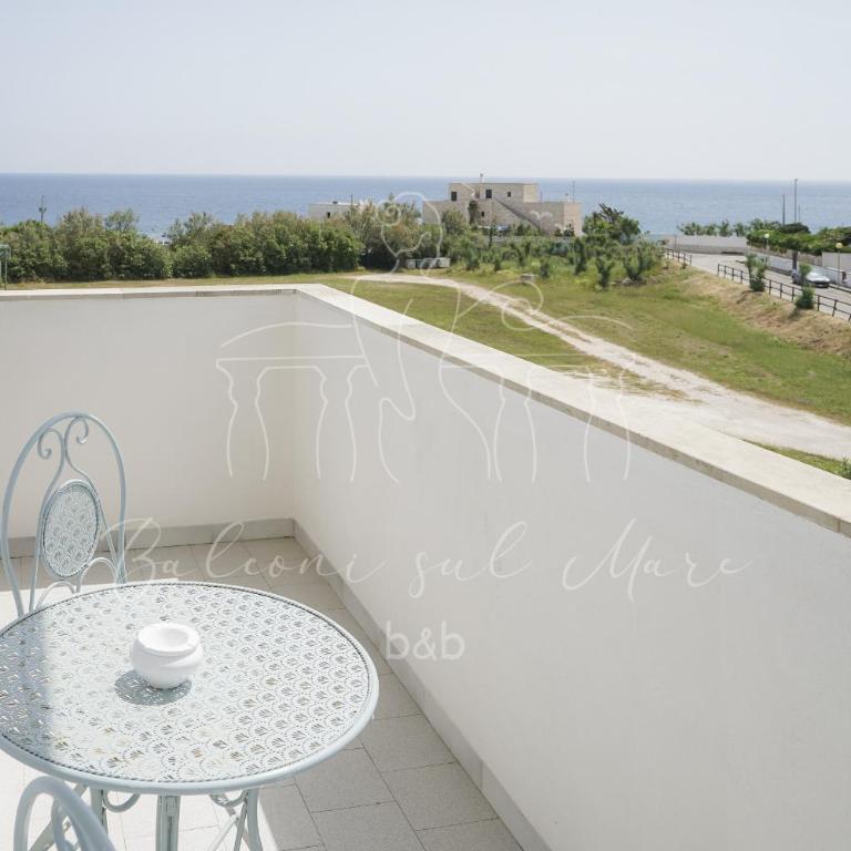 Balconi sul mare - Camera Matrimoniale con Balcone e Vista Mare - 7