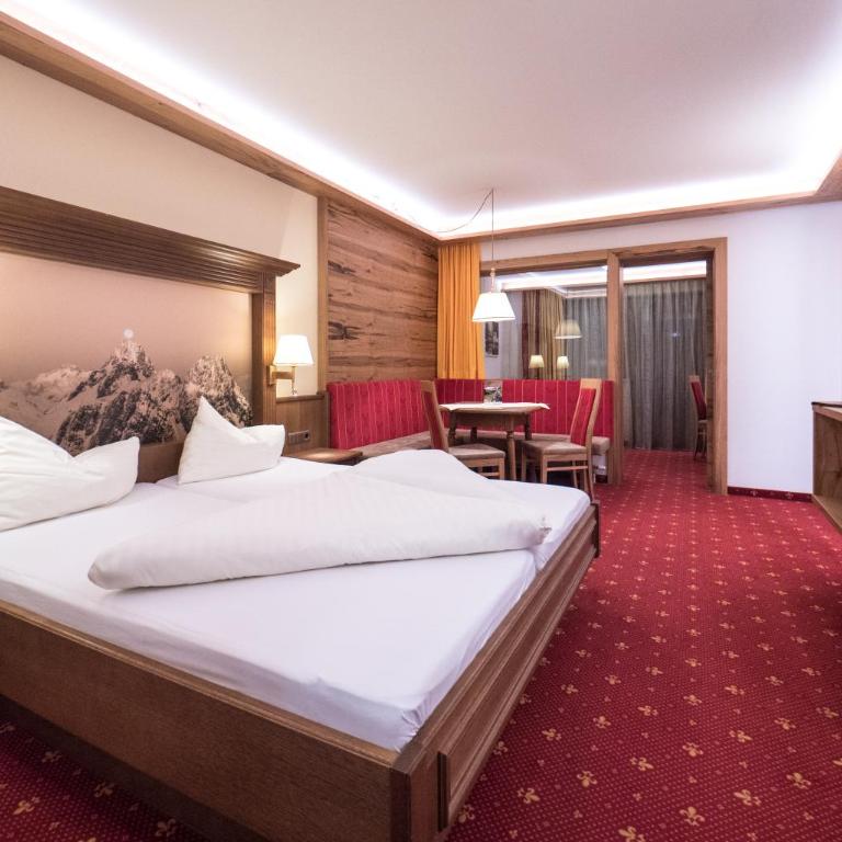 Hotel Alphof Alpbach - Familiensuite mit Balkon - 5