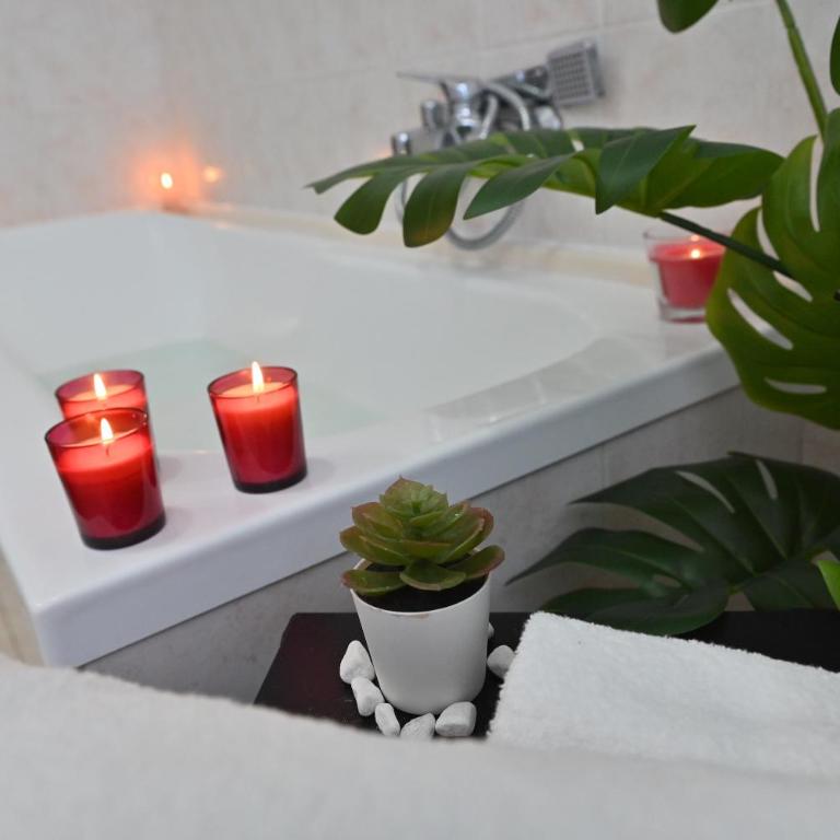 IzzHome Njoy - Appartamento con 2 Camere da Letto - 58