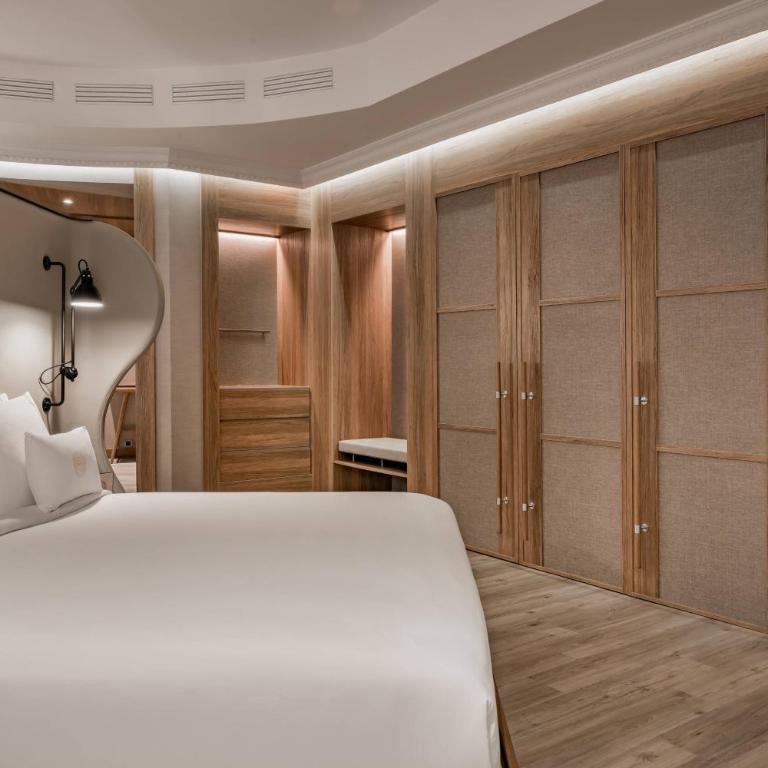 Círculo Gran Vía, Autograph Collection (Adults Only) - Suite mit 1 Schlafzimmer mit Kingsize-Bett und Stadtblick - 2