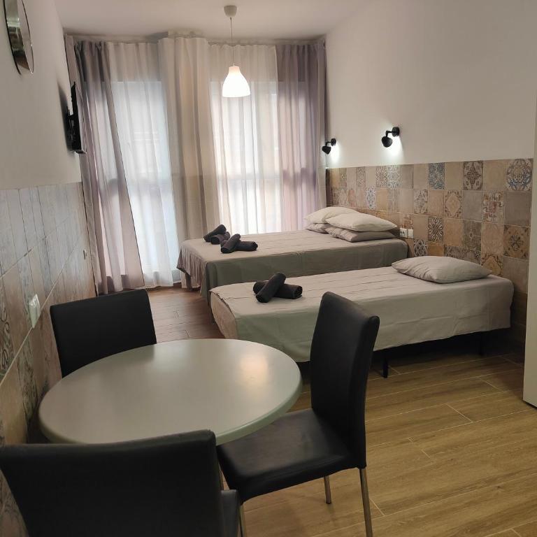 Hotel Apartamentos Pueblo Mar - Estudio Estándar - 3