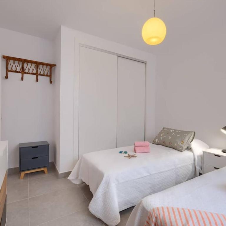 Bonito apartamento 2 minutos de la playa - Apartamento de 2 dormitorios - 3