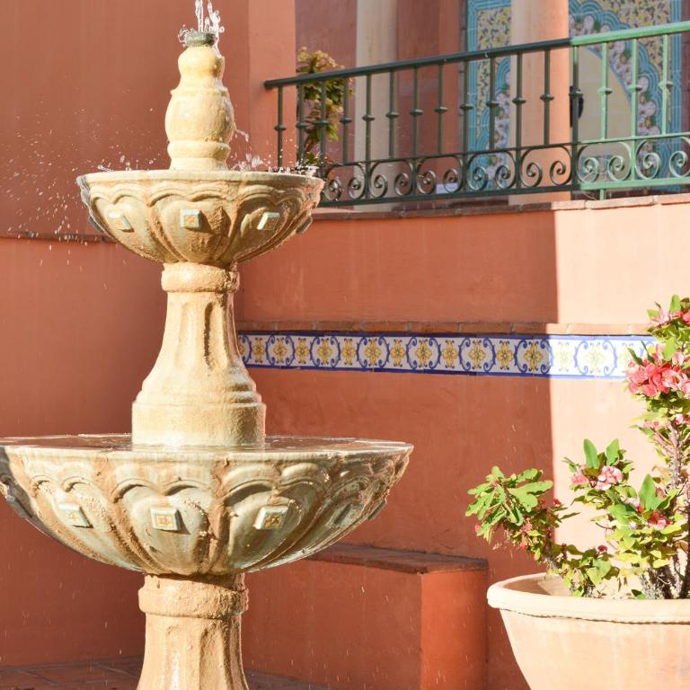 La Fuente APT6, Frigiliana Amazing 2 bedroom Family Apartment with views, Padel Court and 2 Pools HansOnHoliday Rentals - Apartamento de 2 dormitorios - 33