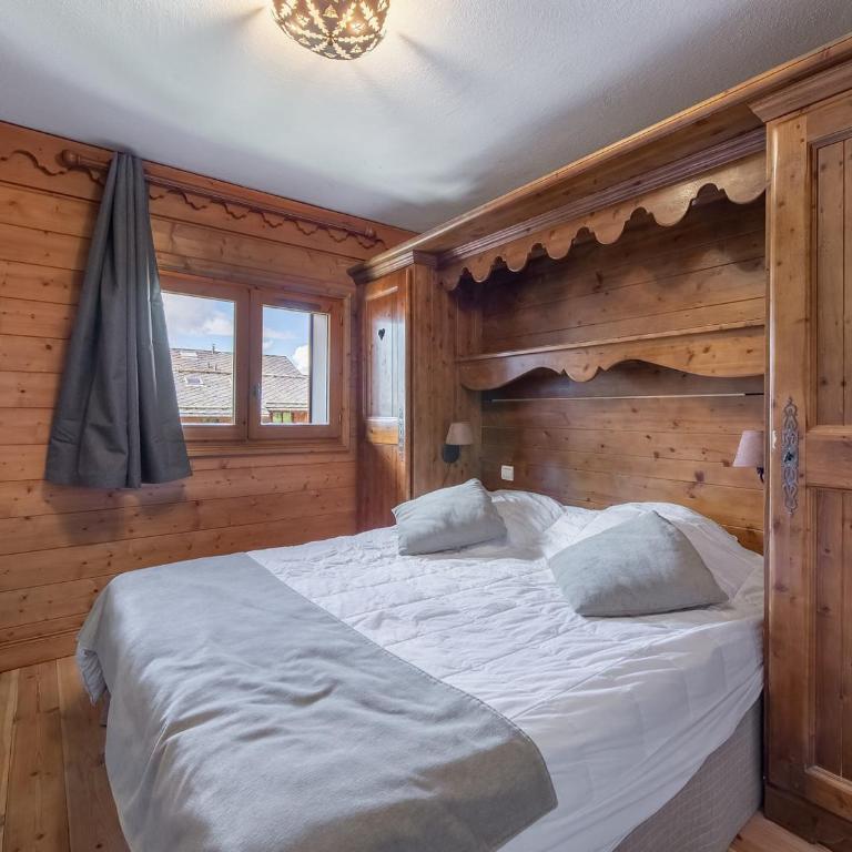 Duplex ski aux pieds avec piscine et animaux admis - FR-1-566-6 - Apartment (6 Adults) - 6