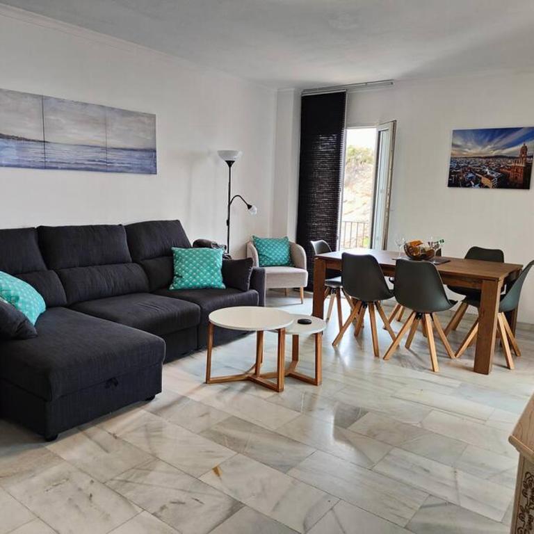 Benalmádena Apartment 66m2 terrace 16m2 sea view 200m from the beach - Apartamento de 2 dormitorios - 2