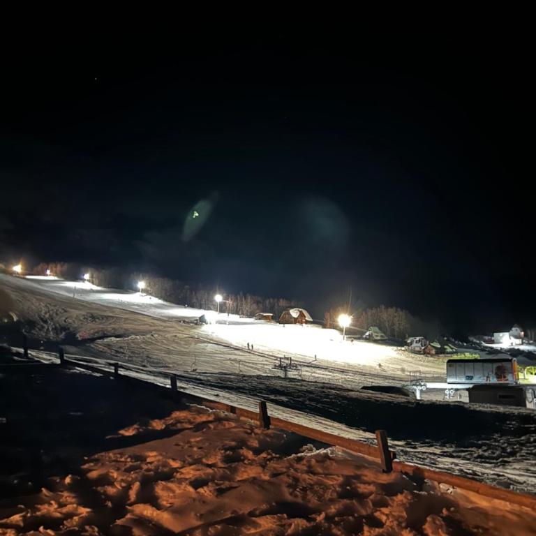 NV Mountain House - Two-Bedroom House - 49