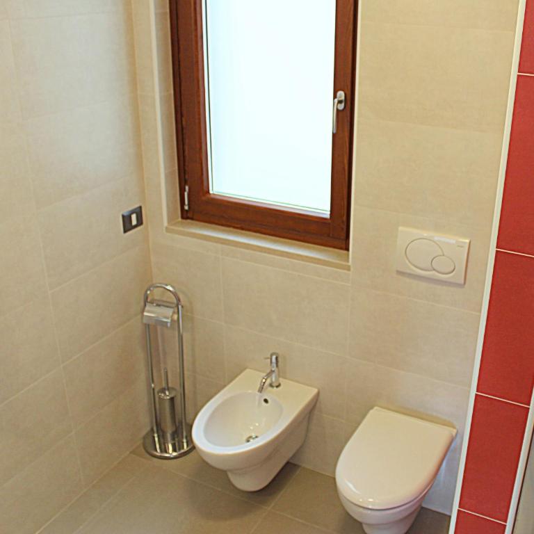 Navicri B&B - Camera Tripla Comfort - 9