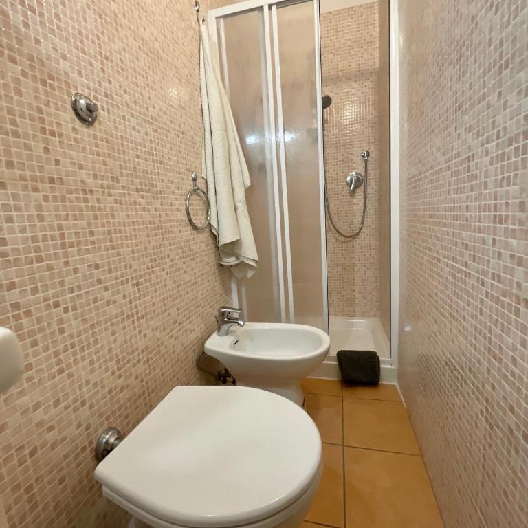 Home Milù - Milù Holidays Firenze - Camera Matrimoniale con Bagno Privato - 46