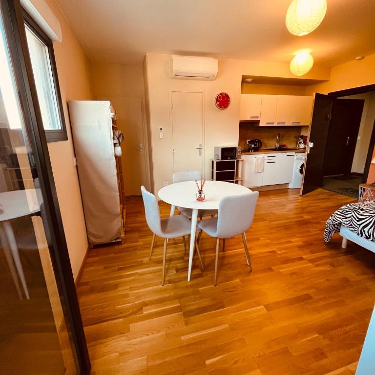 SUPERBE STUDIO AVEC PLACE DE PARKING - Appartamento con 1 Camera da Letto - 3