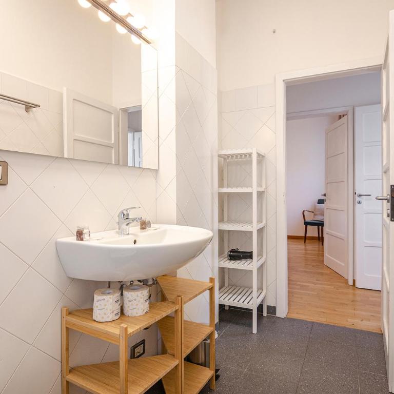 Di Vincenzo 4 - Appartamento con 2 Camere da Letto - 28