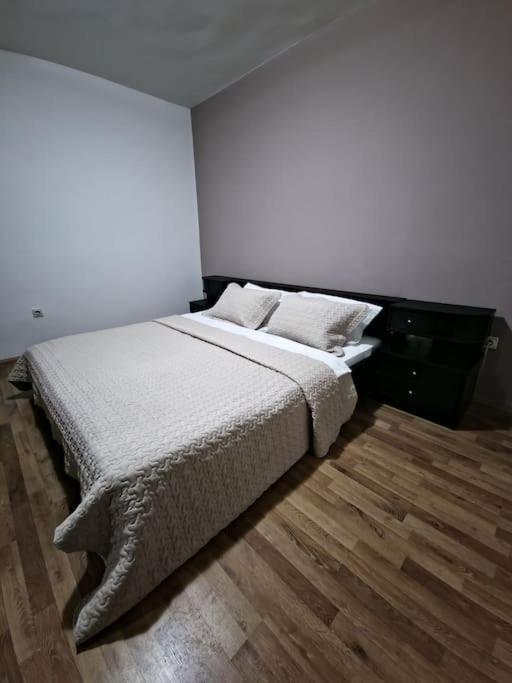 Olive's apartment - One-Bedroom Apartment - 12