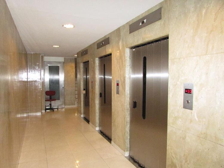 Corrientes Av, Premium Location - Apartamento - 24