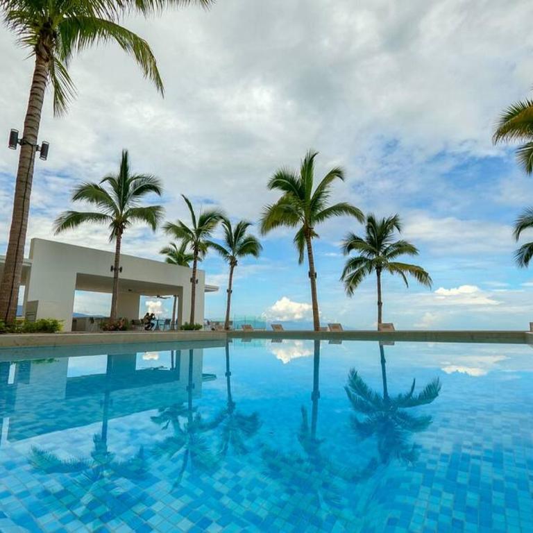 Beachfront & free daily breakfast & 600MB 7010 Wifi by Moikkarentals - One-Bedroom Apartment - 14