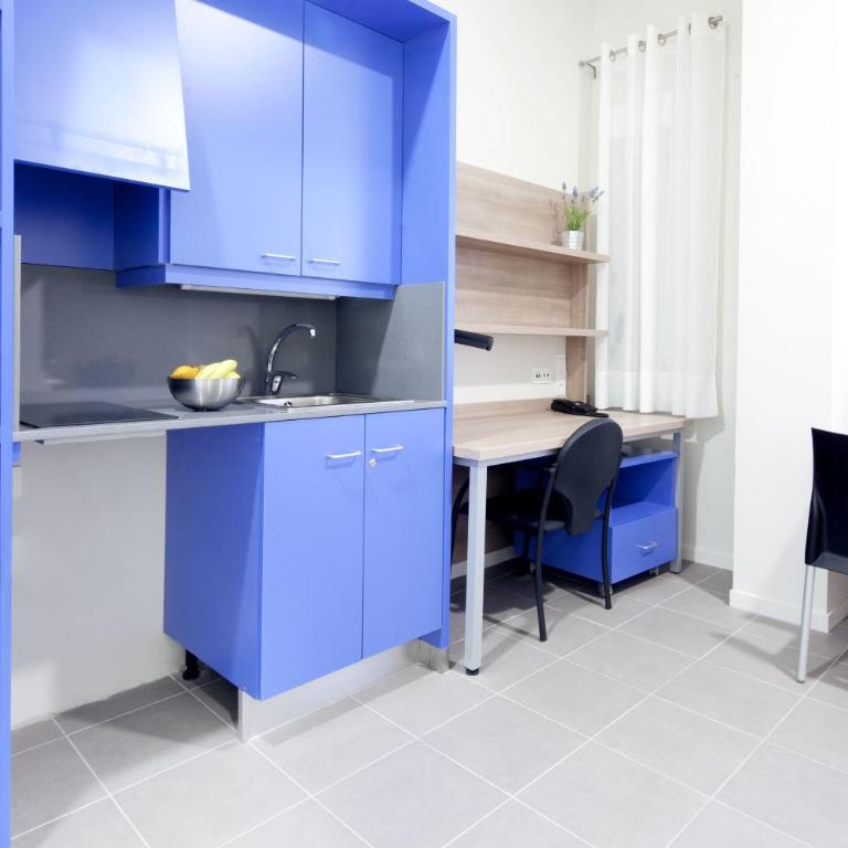 Residencia Universitaria Resa La Concepción - Premium Double Studio - 4
