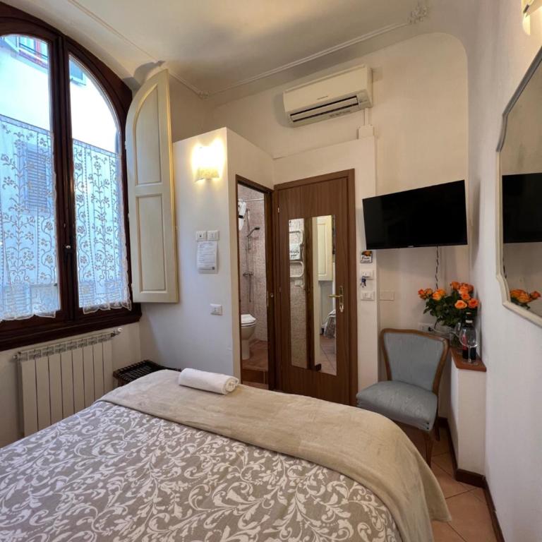 Home Milù - Milù Holidays Firenze - Camera Matrimoniale con Bagno Privato - 43