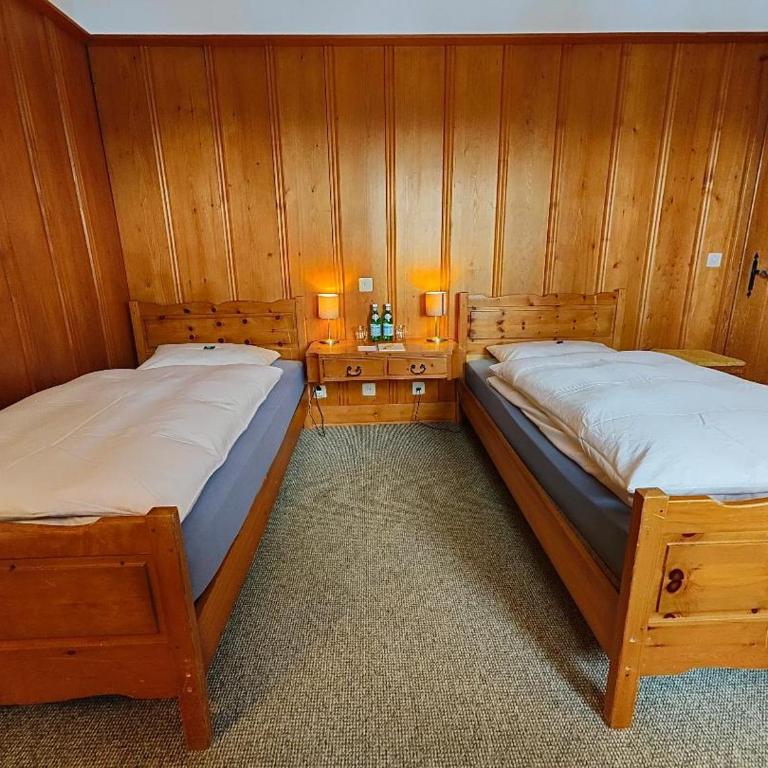 Arche de Noé B&B - Chambre Double avec Salle de Bains Commune - Rez-de-Chaussée - 2