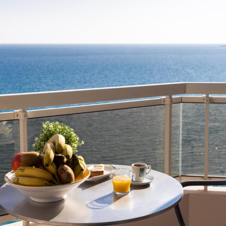 Hôtel Riva Art & Spa - Chambre Double avec Terrasse - Vue sur Mer - 2