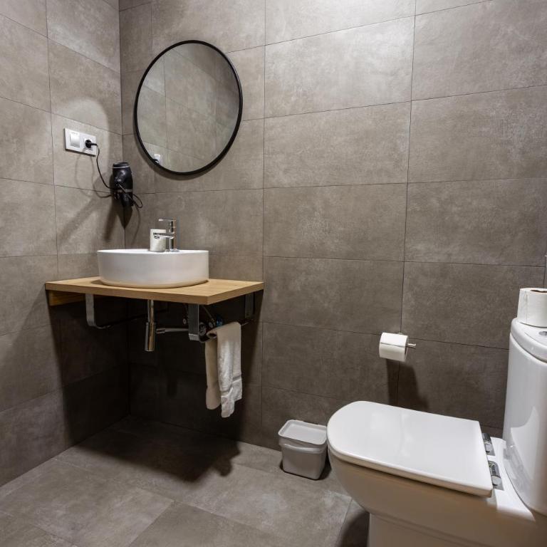 Casual Arriaga Bilbao - Double Room - 7