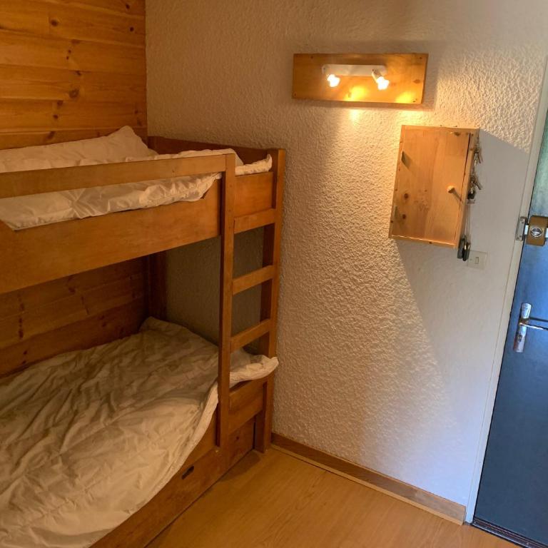 APPARTEMENT RESIDENCE COTE BRUNE, CENTRE STATION, PIED DES PISTES, 30m2, 4 ou 5 pers, PARKING GRATUIT, WIFI - Apartment mit 1 Schlafzimmer - 9