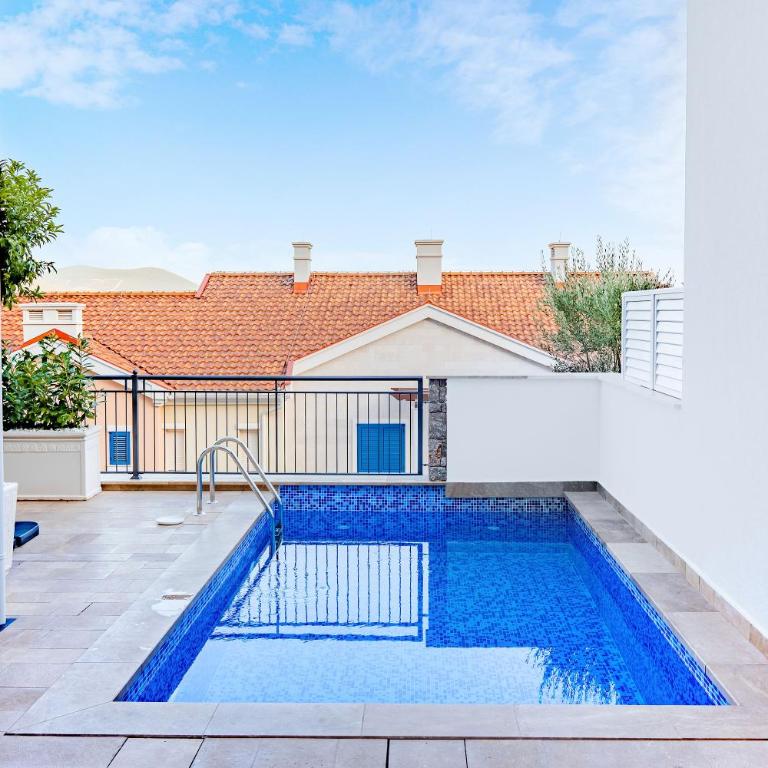 Lustica Bay Vacation Homes - Two Bedroom Townhouse Sea View - 6