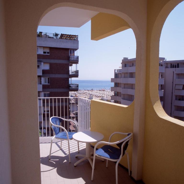 Hotel Soleblu - Camera Matrimoniale/Doppia con Letti Singoli con Balcone - 9