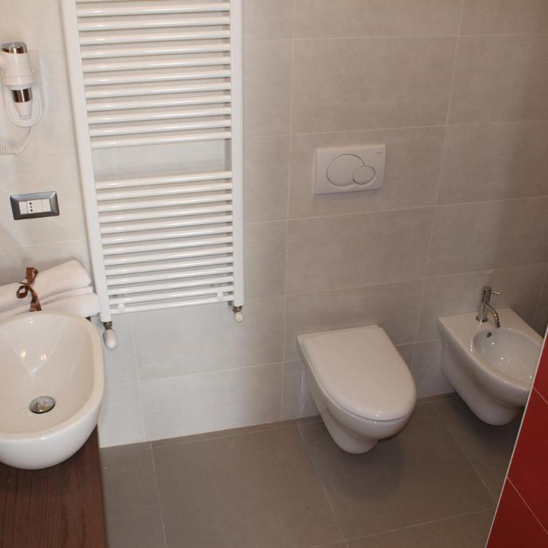 Navicri B&B - Camera Tripla con Balcone - 5