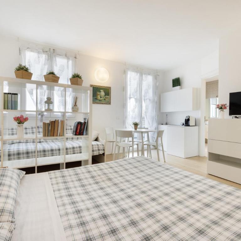B&B Cá Bianca Ventisette Riccione - Camera Matrimoniale Deluxe con Vista Mare Laterale - 14