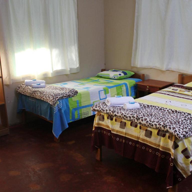 Villa Hermosa de Tambopata Casa Hospedaje & Hostel - Habitación Doble con baño privado - 2 camas - 2
