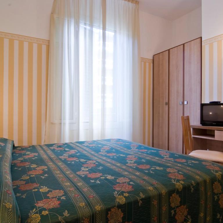 Hotel Loris - Valentini Family Village - Camera Tripla Comfort - 4