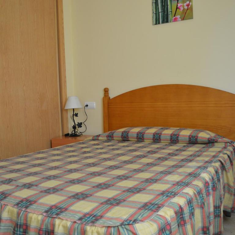 JOYAPARTMENTS Golden Pineda - Two Bedroom Apartment with Terrace - 12