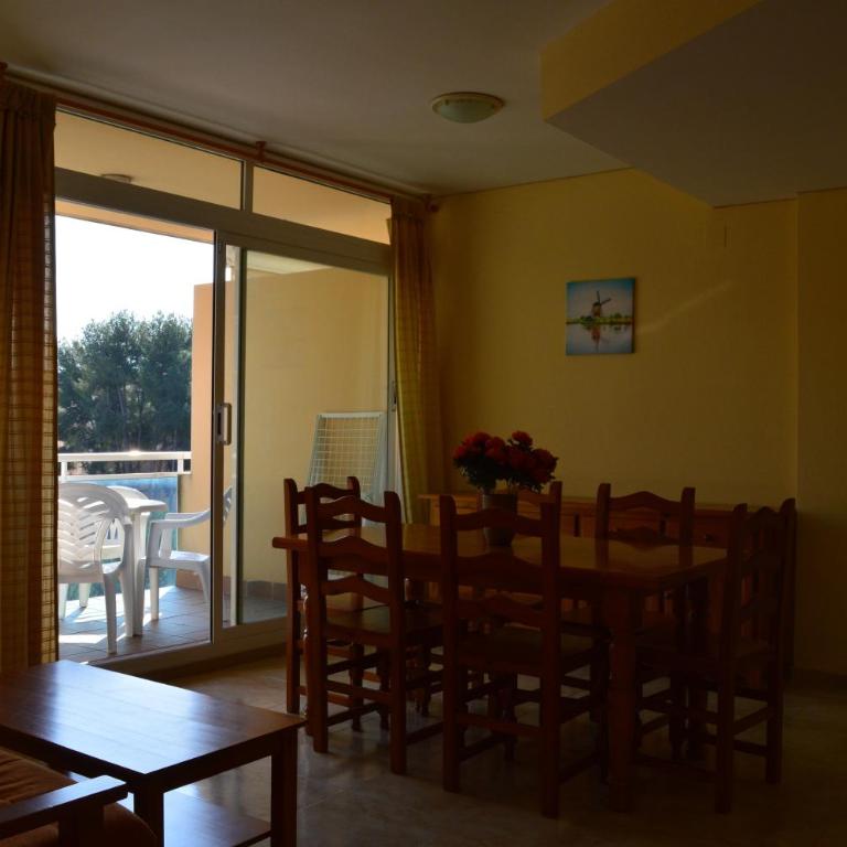 JOYAPARTMENTS Golden Pineda - Two Bedroom Apartment with Terrace - 9