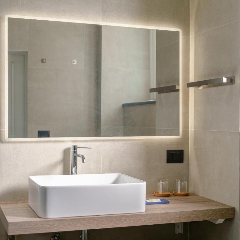 SiSTO18 - Double Room with Spa Bath - 12