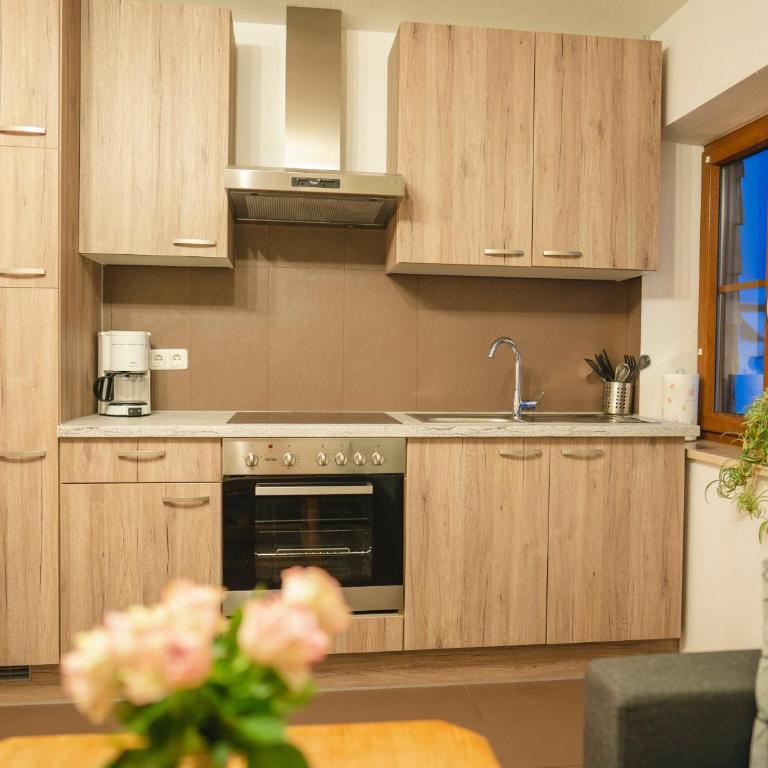 Ferienwohnungen Ebensperger - Chiemgau Karte - Apartment mit 1 Schlafzimmer - 4